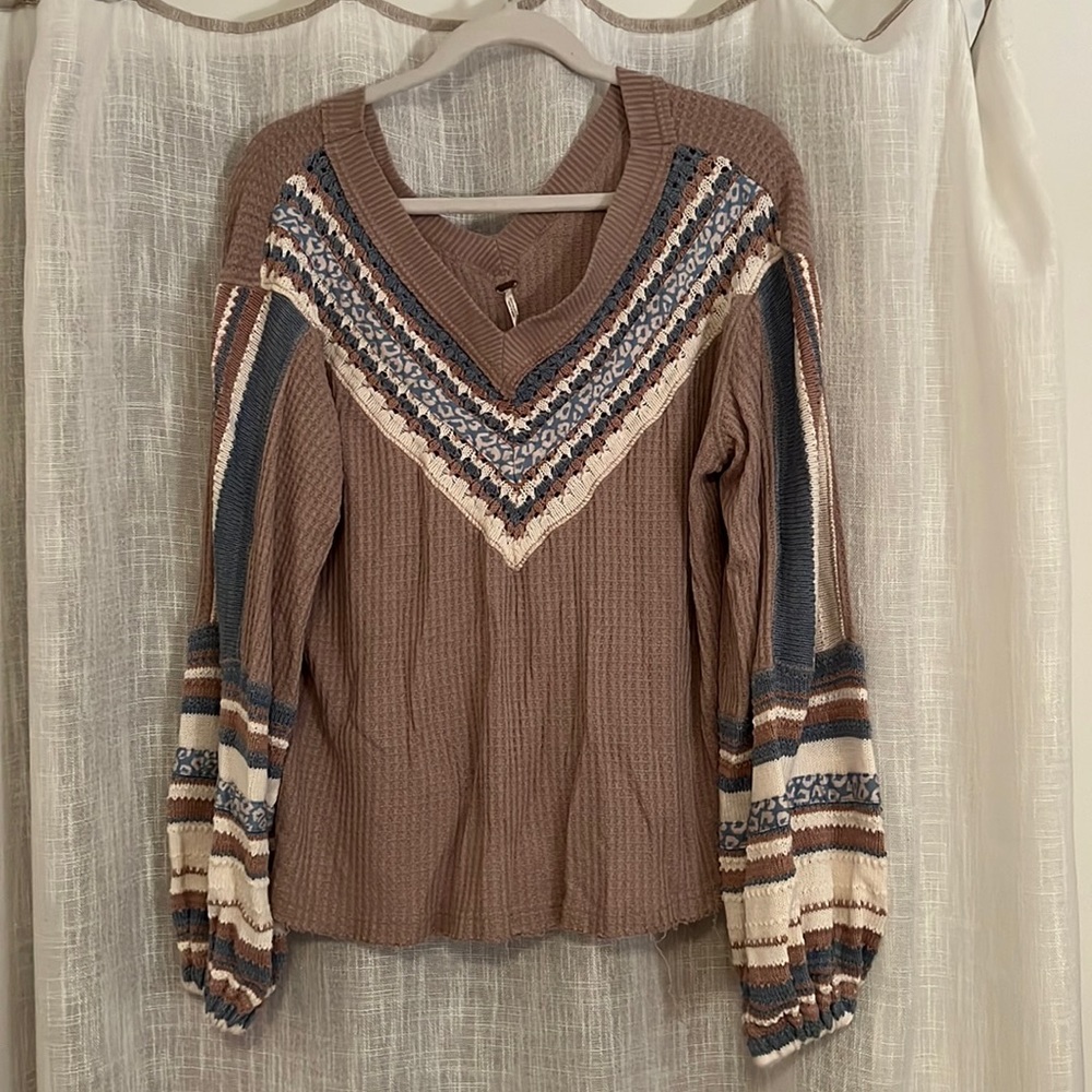 Free people sweater size small lightly worn